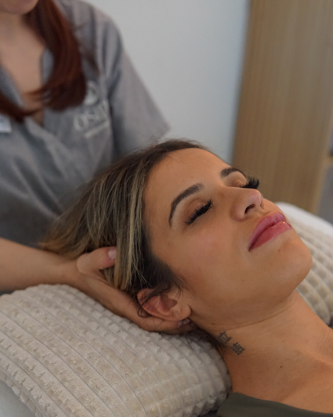 Massagem Indiana à Cabeça